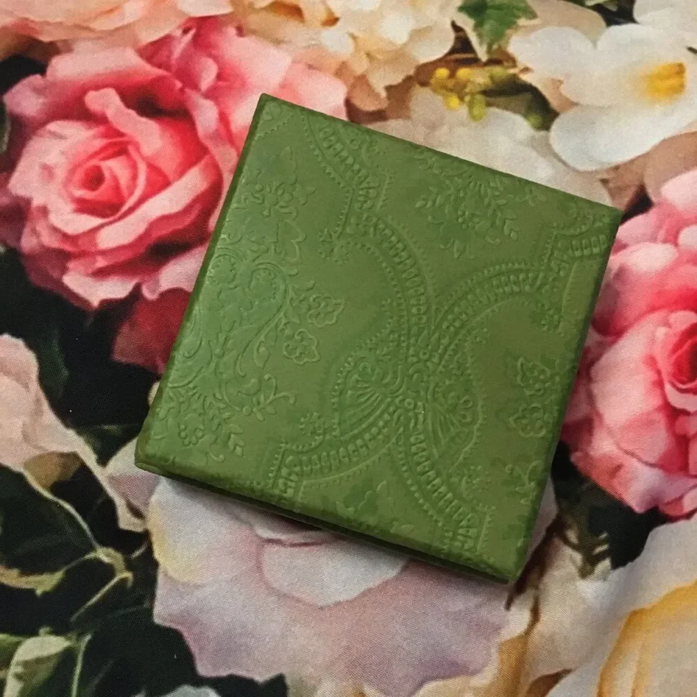 Gucci small mini Green box